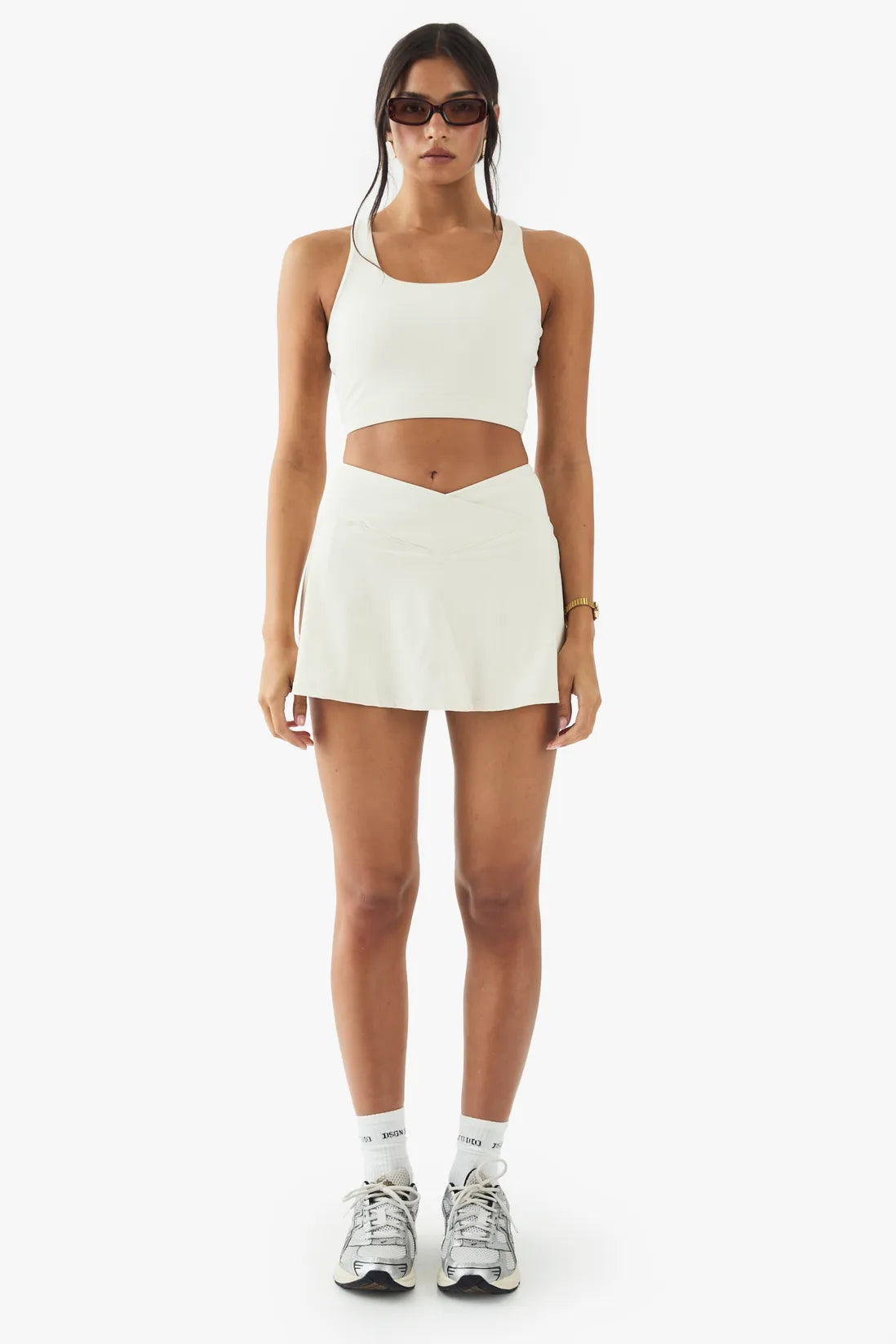Falda de tenis con cintura envolvente y ultra esculpida