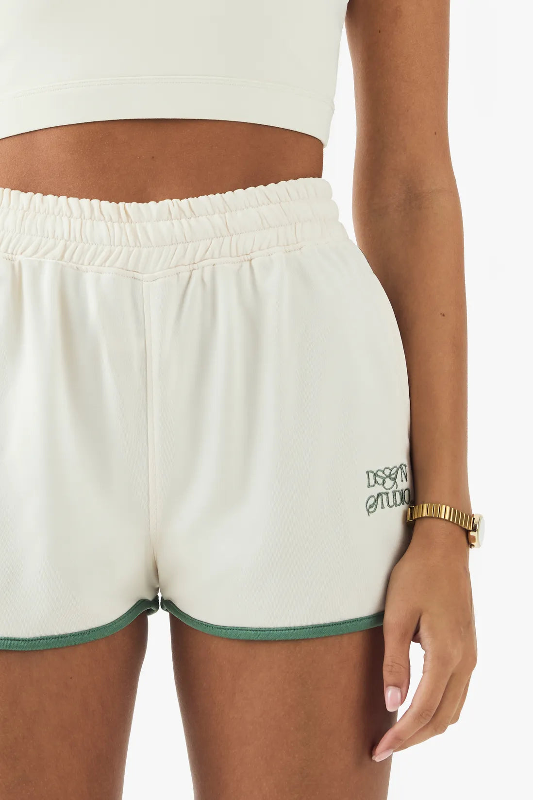 Short de course à passepoils en tricot 